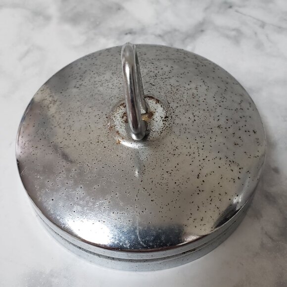 Shafford Herbs & Spices White Floral Spice Jar with Lid Porcelain Vintage Jar - Picture 2 of 7